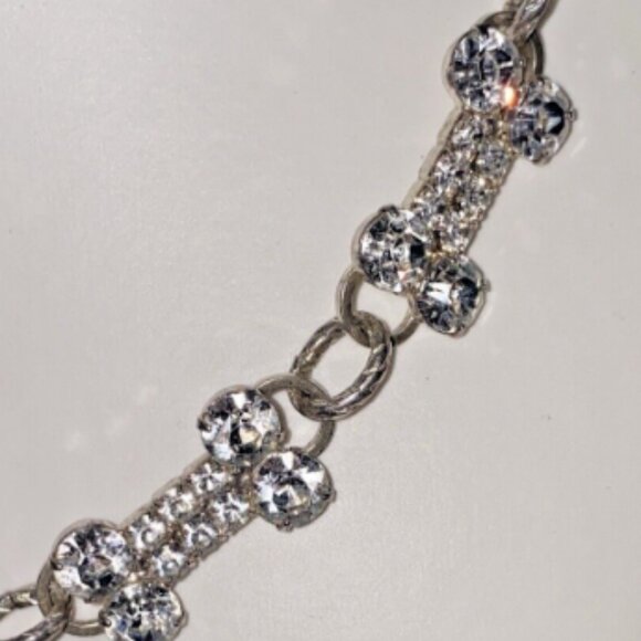💎🦴🐶Dog Bone Crystal Rhinestone Necklace puppy 15.5 inches #Unisex💎🦴 - Picture 3 of 12